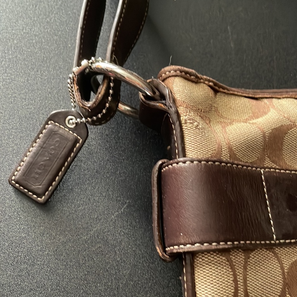 Coach purse - Picture 5 of 12